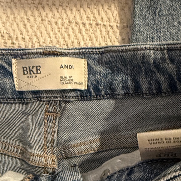 BKE Light Blue Straight Jeans - Picture 2 of 7